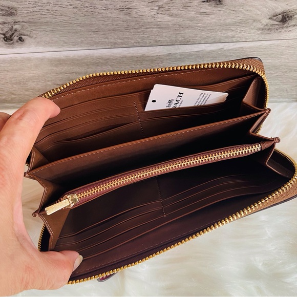 Coach Long Zip Around Wallet In Signature Canvas With Wildflower Print Khaki - Picture 7 of 8